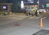Crimen. Policías recogen indicios de las dos muertes violentas, en Baños.