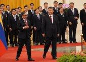 Gustavo Petro y Xi Jinping durante la ceremonia protocolar de bienvenida en Beijing.