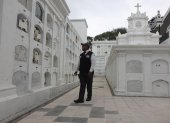 Patrimonial. En días previos al feriado se redobló el control al Cementerio Patrimonial de Guayaquil.