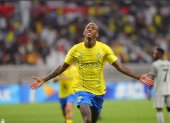 El brasileño Talisca suplió con creces la ausencia de Cristiano Ronaldo en el Al Nassr.