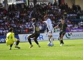 Liga de Quito (blanco) venció 2-0 a Libertad de Loja, en el marco de la fecha 13 de la LigaPro.