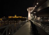 Puente sobre el Danubio, uno de los grandes atractivos de esta ciudad húngara.
