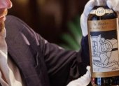 Bebida.- Una botella de whisky escocés "The Macallan" de 1926.