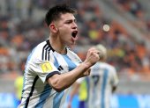 El argentino Claudio Echeverri le hizo tres goles a Brasil y llega a ‘semis’ con cinco tantos para medir a Alemania.