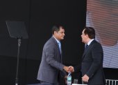 Rafael Correa y Jaime Nebot coincidieron en la inauguración de edificio de la Contraloría en Guayaquil.