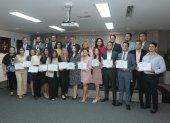 Los graduados del Centro de Mediación de la Cámara de Comercio de Guayaquil.