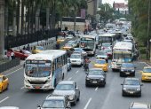 Tránsito. La avenida Francisco de Orellana es uno de los tramos más críticos en lo que respecta a la circulación vehicular en el último mes del año, debido a la ubicación de centros comerciales.