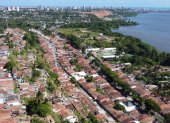 Maceió. Fotografía aérea del barrio Flexal, cerca donde se presentó el colapso de la mina 18 de la petroquímica brasileña Braskem. La gente siente mucho temor por las consecuencias.
