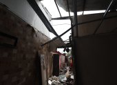 Explosión en socio vivienda 2 deja una persona fallecida y daños materiales en varias casas.