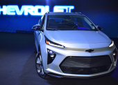 El Chevrolet Bolt EUV es una de las alternativas eléctricas en el país.