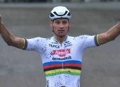 Mathieu Van der Poel ganó su nueva carrera
