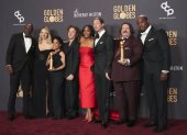 "The Bear" gana el Globo de Oro a mejor serie de comedia o musical.