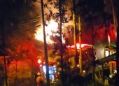 Incendio de vehículo en la parroquia El Valle