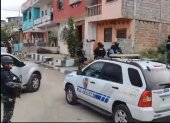 Acción. La Policía llegó a un domicilio en Puerto Limón donde se almacenaban municiones y explosivos para hacer atentados.