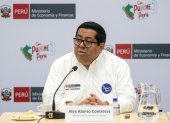 El ministro de Economía y Finanzas de Perú, Alex Contreras.