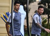 Messi ya esta en suelo salvadoreño a la espera del partido con la selección del mismo pais, se puede dar el debut de Luís Suarez