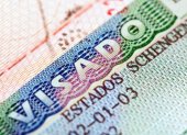 La obtención de la Visa Schengen para España desde Ecuador implica seguir un procedimiento detallado con requisitos específicos y costos asociados.