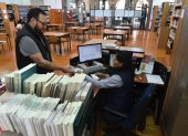 Lectura. Las obras de Eugenio Espejo y Federico González Suárez son las más solicitadas por los usuarios de la Red Metropolitana de Bibliotecas.