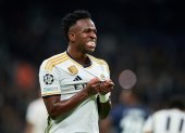 El jugador brasileño, Vinícius Junior volvió a lesionarse, ahora previo al partido ante Atlético de Madrid