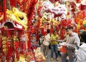 Tradición. El Año del Dragón también lo festejan en otros países asiáticos.