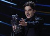 El actor argentino Matias Recalt tras recibir el Goya a ´Mejor actor revelación.