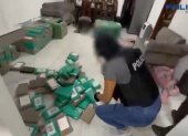 La Policía halló 17 armas de fuego, 6 vehículos, 1268 paquetes de cocaína y más.