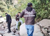 El cuerpo de Hernán Mendoza fue localizado en las orillas del río Guayllabamba.