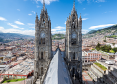 Quito es una de las ciudades donde rige el toque de queda.