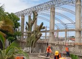Obra. El coliseo continúa construyéndose, pese a que la ciudadanía ha dicho no estar de acuerdo con tenerlo.
