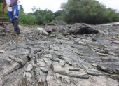 Panorama. Los indicios balísticos están regados por toda la orilla y son fáciles de encontrar tras los desembarques en el muelle.