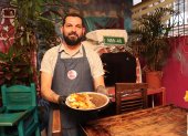 El Chef. Lenin Carrillo estudió Gastronomía en Quito y en Lima.