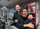 Arriesgarse. Jéssica Maridueña con su esposo Miguel Sánchez. Juntos invirtieron en un bar.
