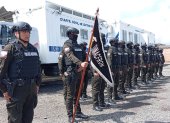 Un centenar de policías operan en los contenedores móviles de seguridad ubicados en la frontera con Colombia.