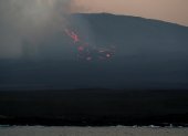 Fotografía de archivo de la erupción del volcán La Cumbre.
