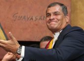 Rafael Correa fue denunciado por la ministra Ivonne Núñez por el delito de traición a la Patria.