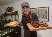Entrevista en el Restaurant Twins que ofrece las mejores carnes en parrilla de la Capital, hace que sea una experiencia unica.
