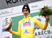 Juan Ayuso (UAE), lidera en el Tour de Romandía