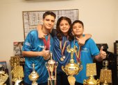 Gustavo (i), Isabella y Juan Martín han ganado medallas en múltiples torneos nacionales