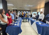 Comisión escuchó preocupaciones de representantes de docentes sobre falta de atención en la provincia de El Oro.