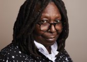 Whoopi Goldberg posa para promover el filme “Till” el 30 de septiembre de 2022 en el hotel Park Lane Hotel en Nueva York.