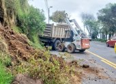 Deslizamientos. Los escombros que han caído fueron removidos.