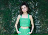 Miranda Cosgrove tiene 30 años.