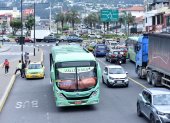 Situación. La congestión vehicular sobrepasa la capacidad de las calles de Cumbayá.