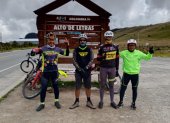 Ciclistas de la Calle conquistó el Alto de Letras, en Colombia.