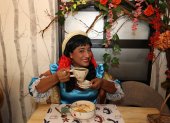 La India María probó la sazón ecuatoriana.