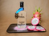 Bebida. El licor de pitahaya Drakon Triple Destilado de la empresa La Felipa Fruit & Wine, de Manabí, Ecuador.