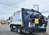 Servicio. El Municipio de Machala paga 34,52 dólares por cada hora de trabajo de un carro recolector.