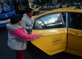 Uno de los grupos beneficiarios de las compensaciones son los taxistas.