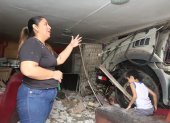 El accidente en las calles Colombia y Manuel Villavicencio destruyó parte de una casa y dejó a 7 personas heridas.