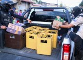 Operativo. En un control la autoridad decomisó bebidas alcohólicas.